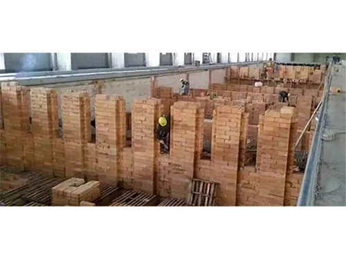 有機(jī)物和無(wú)機(jī)物耐火材料結(jié)合劑的區(qū)別是什么